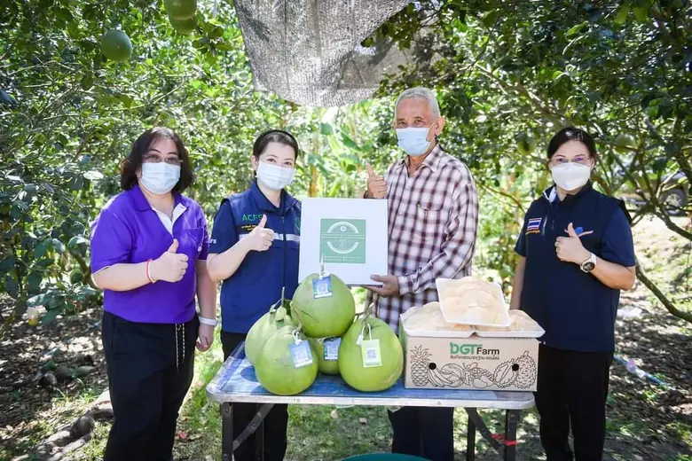 นางสาวเสาวลักษณ์ ศุภกมลเสนีย์ รองเลขาธิกา...