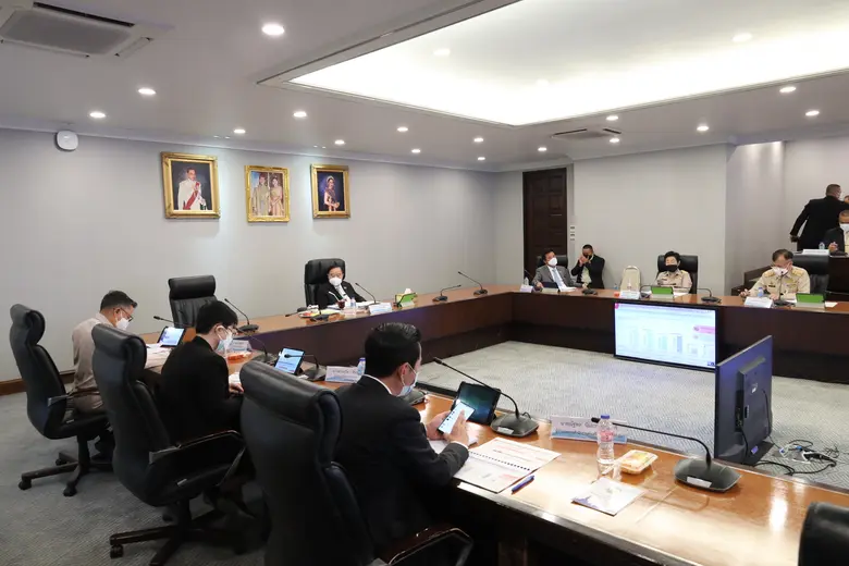 ลุงป้อม ถก บอร์ดกองทุนดีอี  พัฒนาดิจิทัลเพื่อเศรษฐกิจและสังคม ยกระดับคุณภาพชีวิตประชาชน