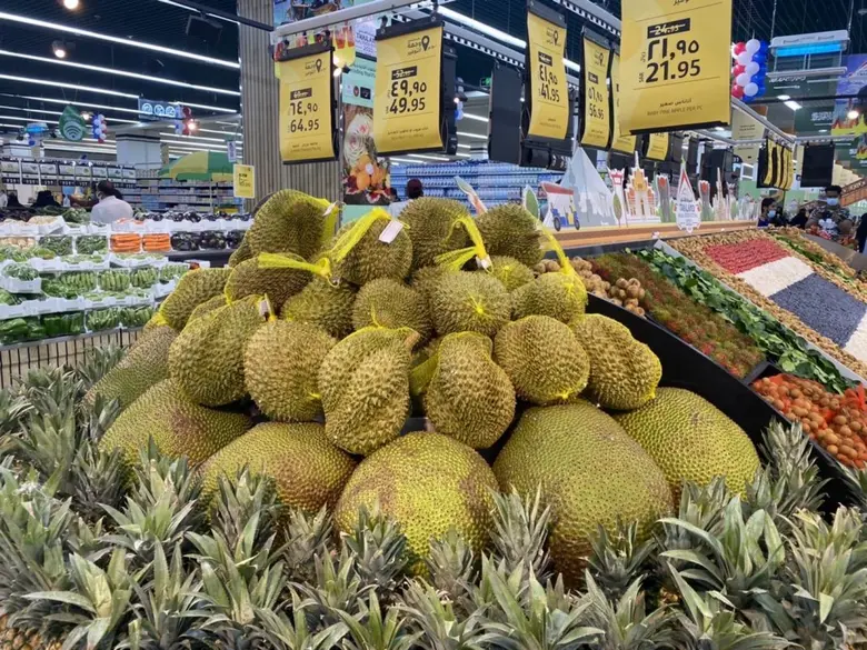 "อลงกรณ์" ตั้งเป้าขยายตลาดผักผลไม้อาหารฮาลาลไทย พร้อมผนึกเครือข่ายห้างยักษ์ "ลูลู" เดินหน้าวางสินค้าไทยกว่า 2.5 พันรายการปูพรม 241 สาขาในซาอุดีอาระเบียและตะวันออกกลาง