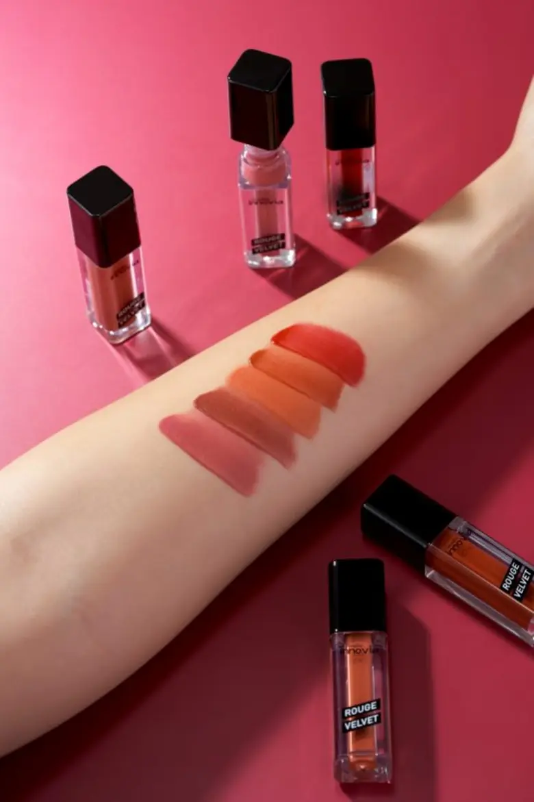 ติดทน ไม่ติดแมสก์  กับลิปสติกสีสวย สดใสไม่ตกเทรนด์