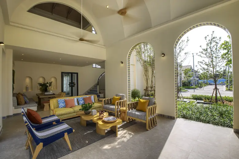 แสนสิริโชว์ยอดขาย 4 เดือน ทะลุ 10,500 ลบ. มั่นใจปี 65 ผลงานตามเป้า โต 34% รุกไตรมาส 2 เปิดตัว 11 โครงการใหม่ มูลค่ารวม 13,800 ล้านบาท  แย้มแผน พันธมิตรประเทศญี่ปุ่น โตคิว กรุ๊ป เห็นศักยภาพทำเล "กรุงเทพกรีฑา"