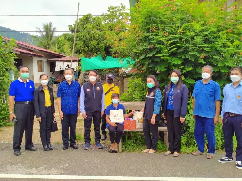 นายสมโภชน์ ชัยชนะ ผู้อำนวยการสำนักงานพัฒน...