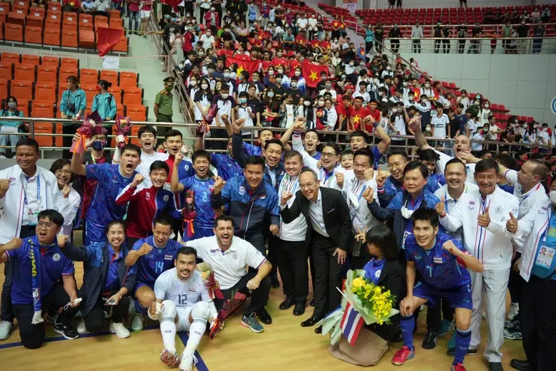 "ชัยวุฒิ" ชื่นชม ทีมฟุตซอลไทย คว้า 1 ทองซีเกมส์ ให้คนไทยชื่นใจ