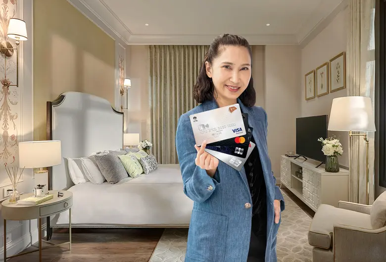 นางสาวสิรีรัตน์ คอวนิช ผู้อำนวยการ การตลา...