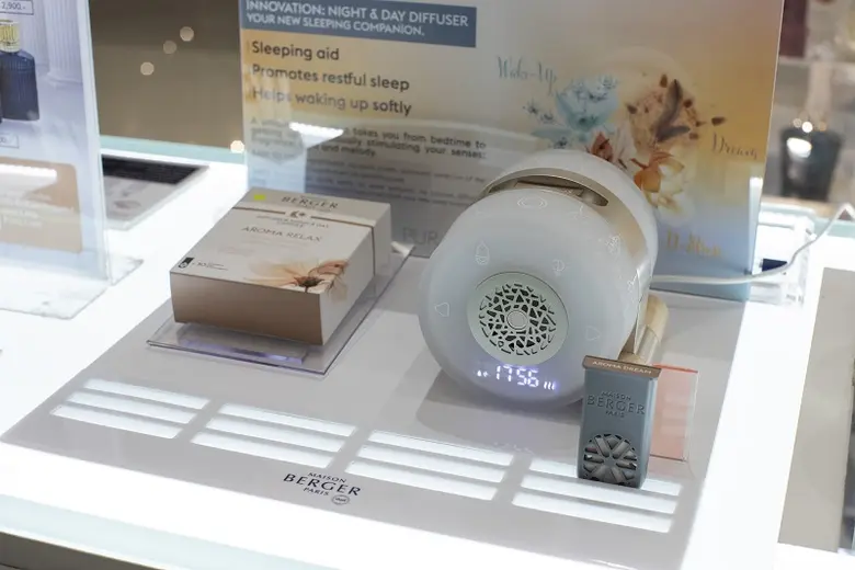 เมซอง แบร์เช่ ปารีส เปิดตัว นวัตกรรมเครื่องกระจายความหอมอัตโนมัติ Night &amp; Day Diffuser