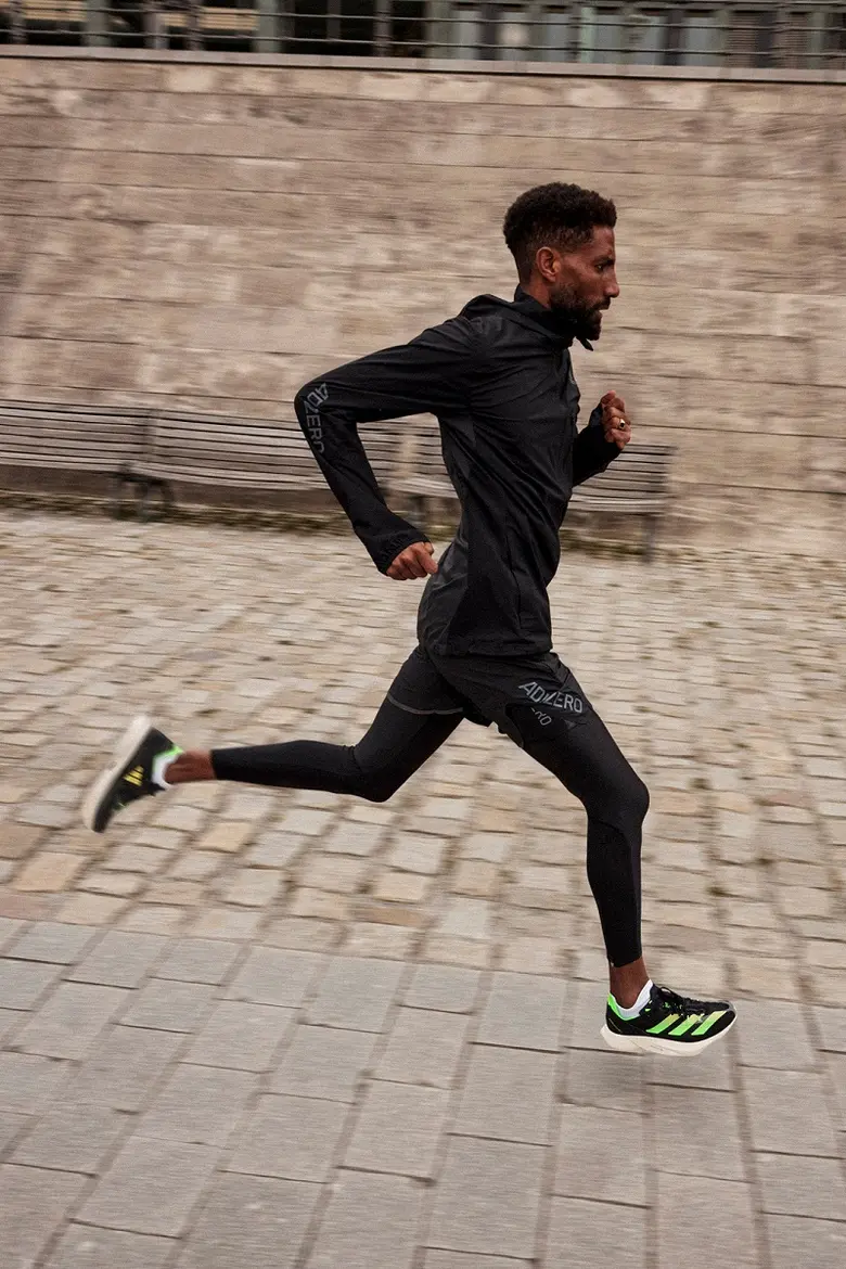 อาดิดาส เปิดตัว ADIZERO ADIOS PRO 3 รองเท้าวิ่งระดับอีลิทเพื่อการทำลายสถิติเร็วที่สุดในทุกสนามแข่งขัน