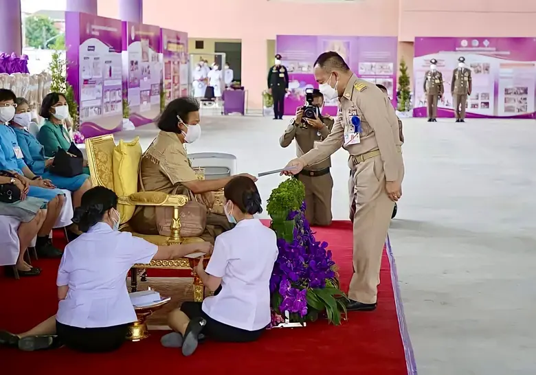 นายประทีป ทรงลำยอง อธิบดีกรมพัฒนาฝีมือแรง...