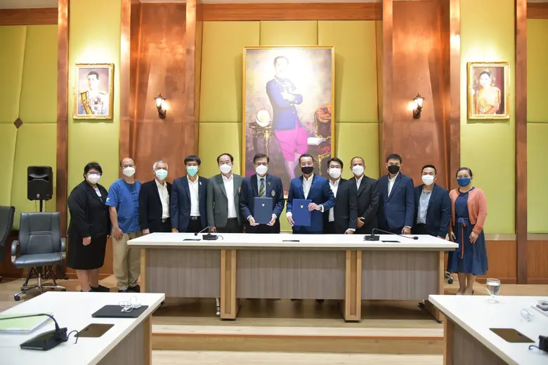 มหาวิทยาลัยราชภัฏพระนคร โดย รองศาสตราจารย์ ดร.เปรื่...