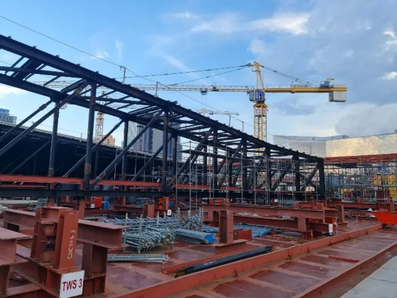 โครงการก่อสร้างระดับประเทศ "ศูนย์การประชุ...