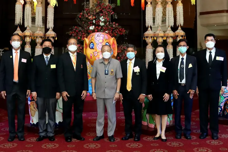 ดร.สุเมธ ตันติเวชกุล เลขาธิการมูลนิธิชัยพ...