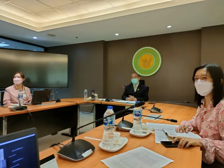 ดร.นพ. ปฐม สวรรค์ปัญญาเลิศ อธิบดีกรมวิทยา...