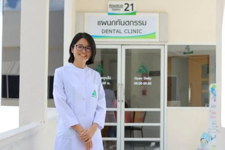 นพ.ดุสิต ศรีสกุล ผู้อำนวยการ โรงพยาบาลลาน...