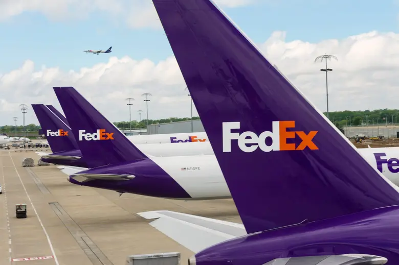 เฟดเอ็กซ์ เอ็กซ์เพรส (FedEx Express) บริษ...