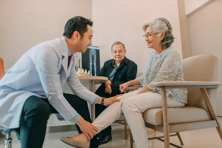 รพ. กรุงเทพอินเตอร์เนชั่นแนล  ชูคอนเซ็ปต์ Advanced Total Joint Care:  เรื่องข้อครบ...จบที่เดียว