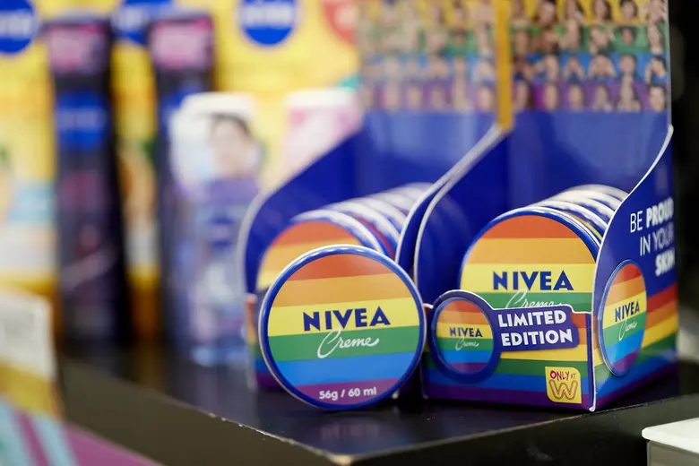 วัตสัน ร่วมเฉลิมฉลอง Pride Month เปิดตัวแคมเปญ Love is Love  ยอมรับทุกความต่าง และพร้อมสนับสนุนทุกความหลากหลายอย่างเท่าเทียม ตอบโจทย์กลยุทธ์ The New Beautiful