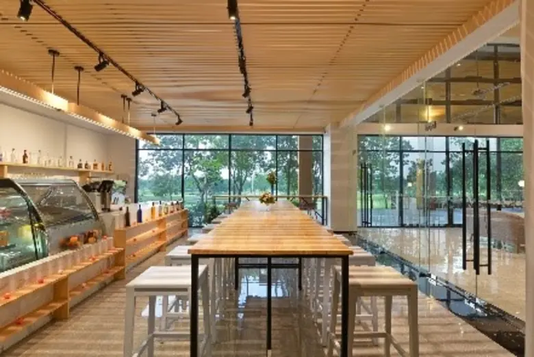 พักผ่อนแบบคุ้มๆ ที่ทินิดี โฮเต็ล บางกอก ก...