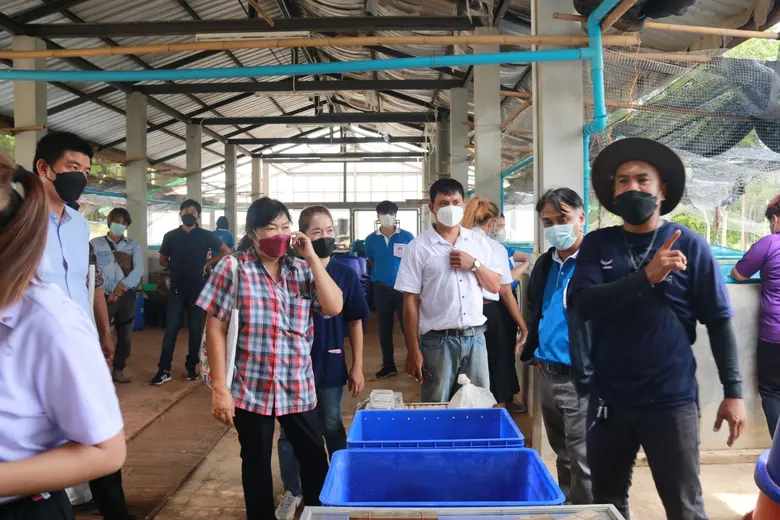 ต้อนรับคณะศึกษาดูงาน " โครงการการพัฒนาชุมชนนวัตกรรมการเลี้ยงกบสู่สัตว์เศรษฐกิจเชิงพาณิชย์