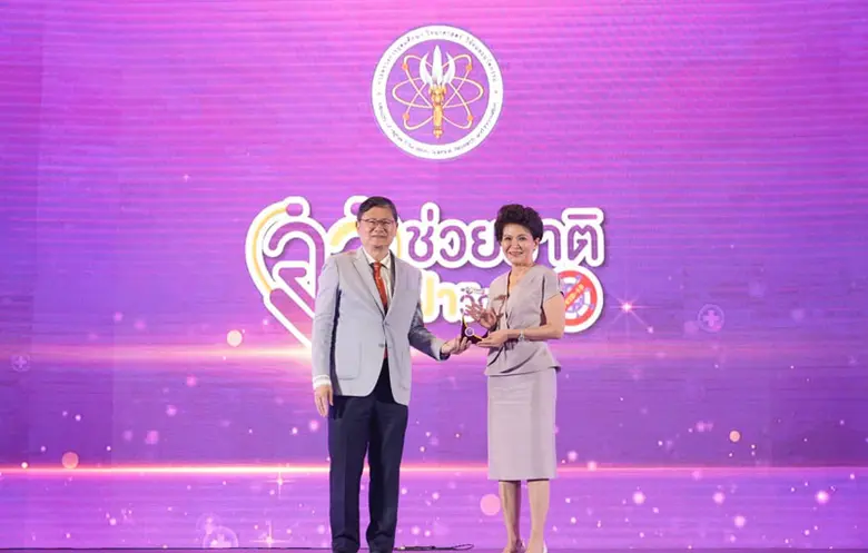 ศ.ดร.เอนก เหล่าธรรมทัศน์ รัฐมนตรีว่าการกร...