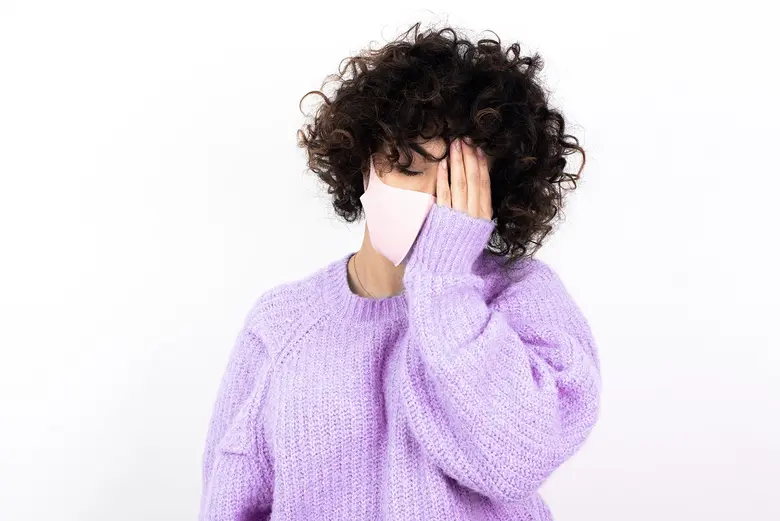 ผู้ที่ติดเชื้อ COVID -19 มีความเสี่ยงเป็น...