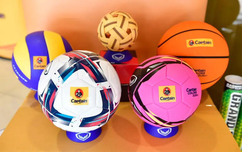 Captain Colors Run#3 รับมอบอุปกรณ์กีฬาแกรนด์สปอร์ต ส่งต่อโรงเรียนที่ขาดแคลนทั่วประเทศ