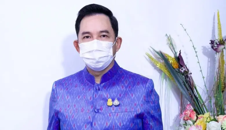 นายอิทธิพล คุณปลื้ม รัฐมนตรีว่าการกระทรวง...