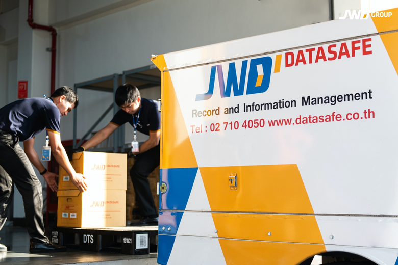 บมจ.เจดับเบิ้ลยูดี อินโฟโลจิสติกส์ หรือ J...