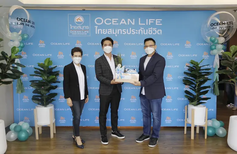 OCEAN LIFE ไทยสมุทร จับมือ "อเล็กซ์ เรนเดลล์" จุดประกายรักษ์โลก ผนึกพลังความรัก ผลักดันนโยบายพัฒนาอย่างยั่งยืนให้เป็นรูปธรรม