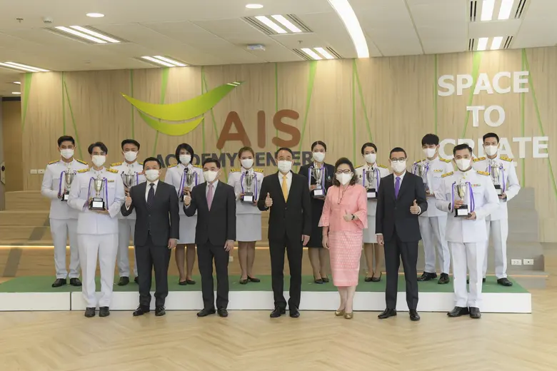 AIS Academy เปิดผลงาน 10 ครูไทย คว้ารางวัลชนะเลิศจากเวที "THE EDUCATORS THAILAND" ยกระดับภาคการศึกษาไทยด้วยเทคโนโลยีดิจิทัล ให้มากกว่าความเป็น...ครูผู้สอน