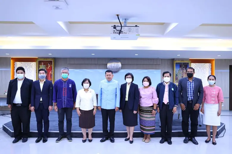 ดร.ทัศนีย์ เมืองแก้ว รองเลขาธิการสำนักงาน...