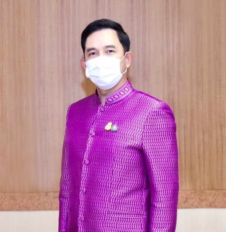 นายอิทธิพล คุณปลื้ม รัฐมนตรีว่าการกระทรวง...