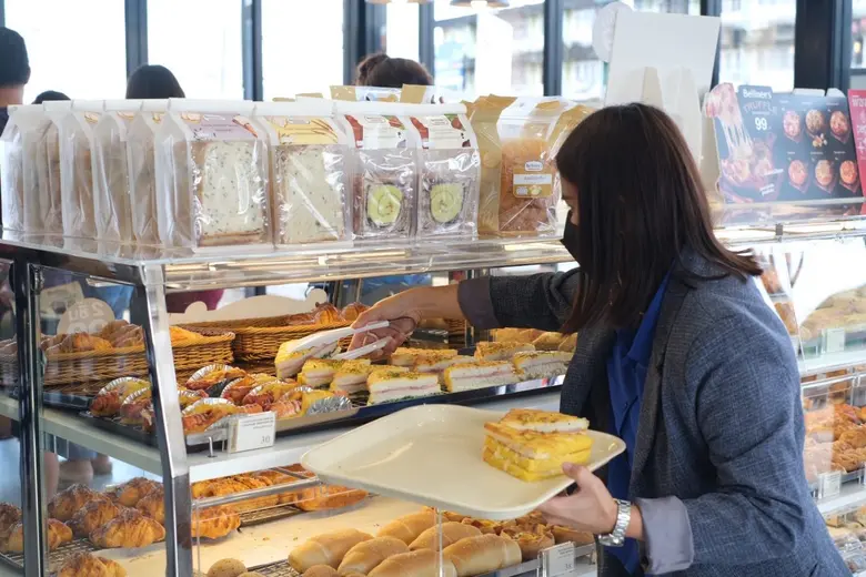 เบลลินี่ เบค แอนด์ บรู (Bellinee's Bake &...