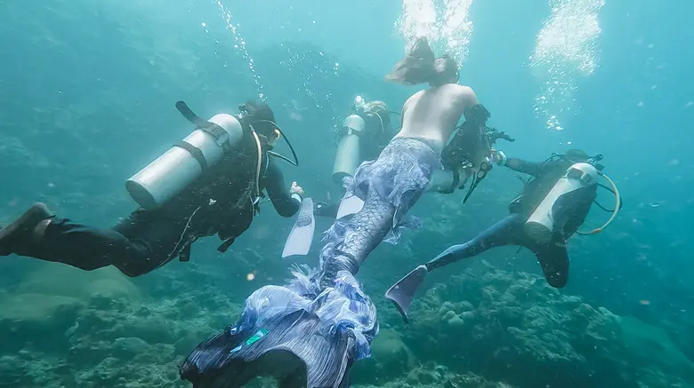 สุดหิน! เปิดเบื้องหลังการถ่ายทำหนังสั้น "Merman"