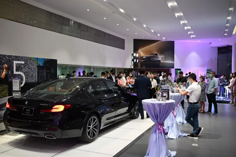 ครั้งแรก HUAWEI จับมือ BMW Barcelona Motor จัดงานเอ็กซ์คลูซีฟสัมผัสเครื่องก่อนใครกับสมาร์ทโฟนจอพับได้ล่าสุด HUAWEI Mate Xs 2