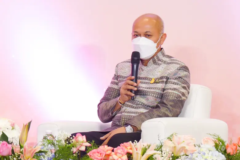 นาย สุรศักดิ์ อักษรกุล รองอธิบดีกรมการพัฒ...