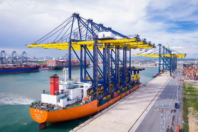 Hutchison Ports Thailand , the leading po...