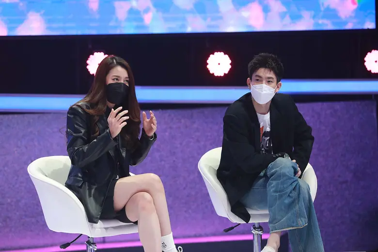 โดนจีบออกสื่อ "อ๊อฟ จุมพล" มาครั้งแรกก็โดนเต๊าะจนเขิน!! เสียอาการหนัก ใน "คู่ไหน ใช่เลย SECRET LOVE"