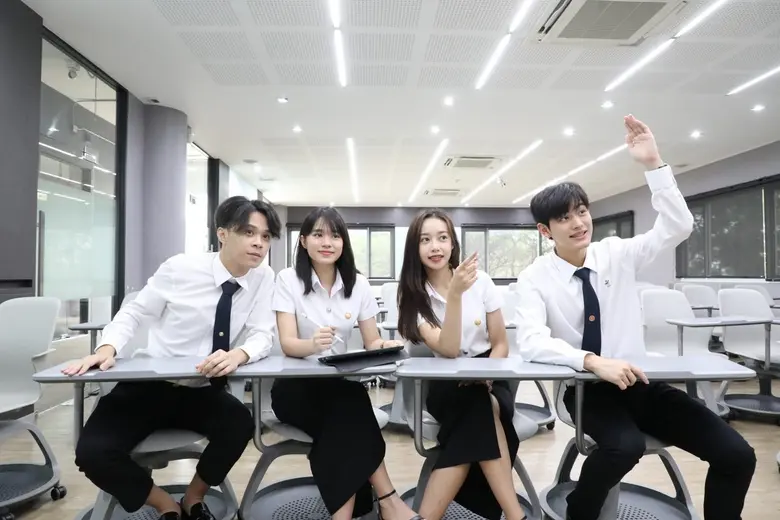 วิศวะฯ มธ. เตรียมเปิดตัวปฐมบทยุคใหม่ของการเรียนวิศวกรรมแห่งแรกในไทย พร้อมแนะ 5 ทักษะที่จำเป็นสำหรับเด็ก Gen Z ด้วยส่วนผสมที่ลงตัวกับโลกอนาคต