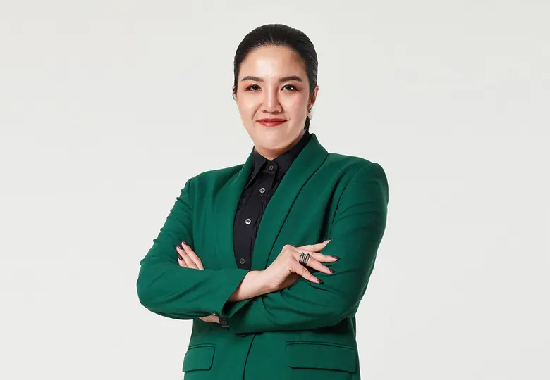 บอสใหญ่ "ชมกมล พุ่มพันธุ์ม่วง" แห่งบมจ.ดั...