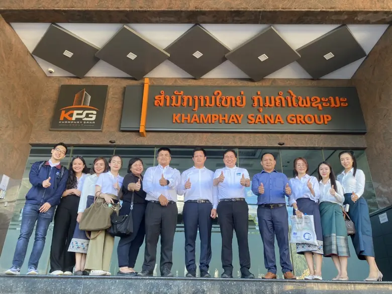 ดร.สมภพ ศักดิ์พันธ์พนม ผู้อำนวยการใหญ่ บร...