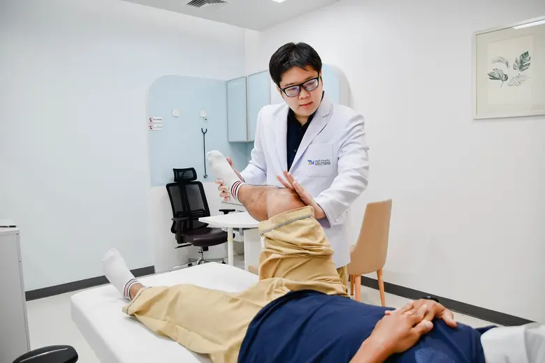 เตือน! "เอ็นข้อเข่าฉีก" เรื่องไม่เล็ก เสี่ยงข้อเข่าเสื่อมก่อนวัย