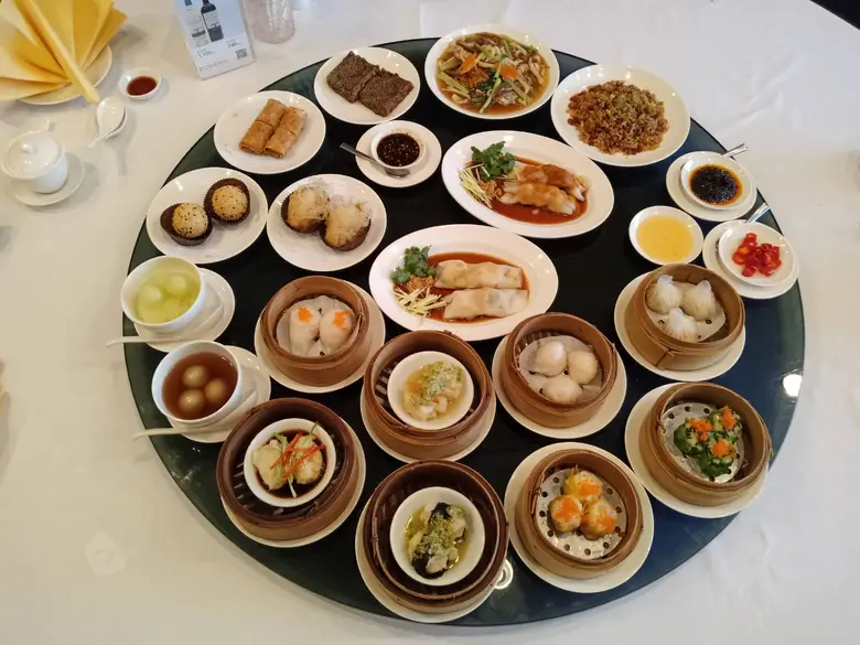 "รับฟรีติ่มซำพรีเมียม" ที่ห้องอาหารจีนหยก