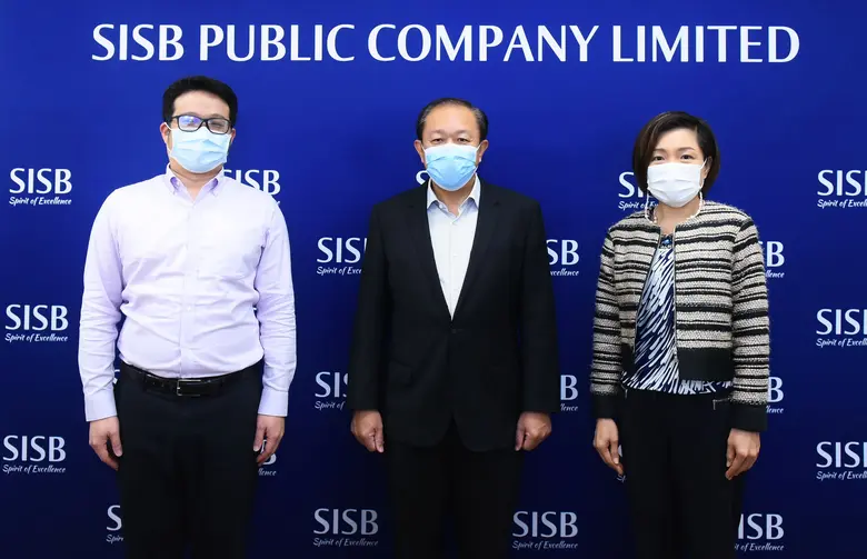 คุณยิว ฮอค โคว ประธานเจ้าหน้าที่บริหาร , ...