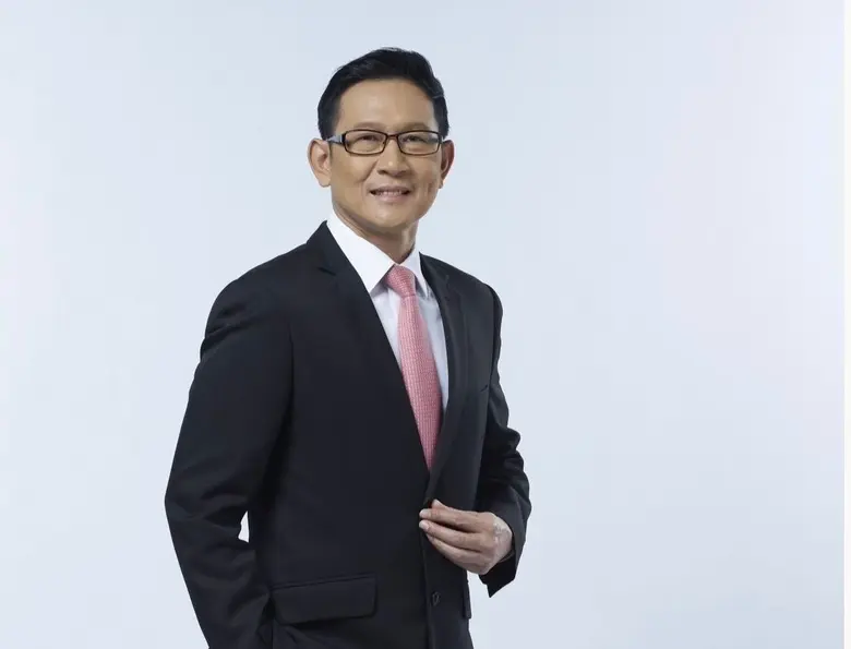 นายอรรถพล ฤกษ์พิบูลย์ ประธานเจ้าหน้าที่บร...