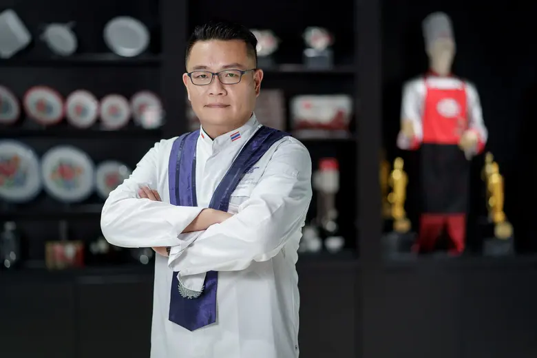 "ผมมีวันนี้ได้เพราะประเทศไทย" นี่คือคำกล่...