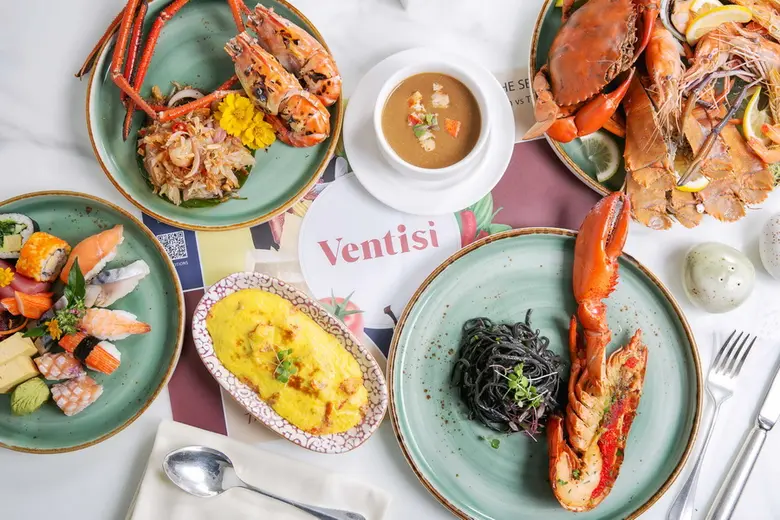 สายกินฟินเวอร์ บุฟเฟ่ต์อาหารนานาชาติมื้อเย็นวันพฤหัสบดี, วันศุกร์ และวันเสาร์ ณ ห้องอาหารเวนติซี โรงแรมเซ็นทาราแกรนด์ฯ เซ็นทรัลเวิลด์