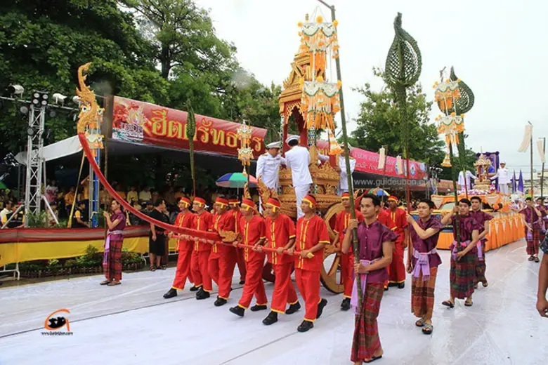 UBE ร่วมสืบสานงานบุญประเพณีแห่งพลังศรัทธา งานแห่เทียนพรรษา ประจำปี 2565 จ.อุบลราชธานี