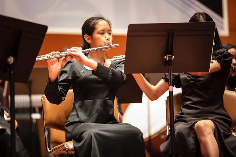 สาธิตรามฯ มัธยม คว้าเหรียญเงิน การประกวดวงโยธวาทิต