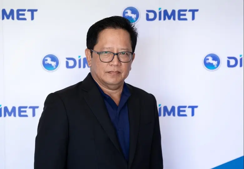 ดร วรดิศ ธนภัทร ประธานกรรมการบริหาร บมจ. ...