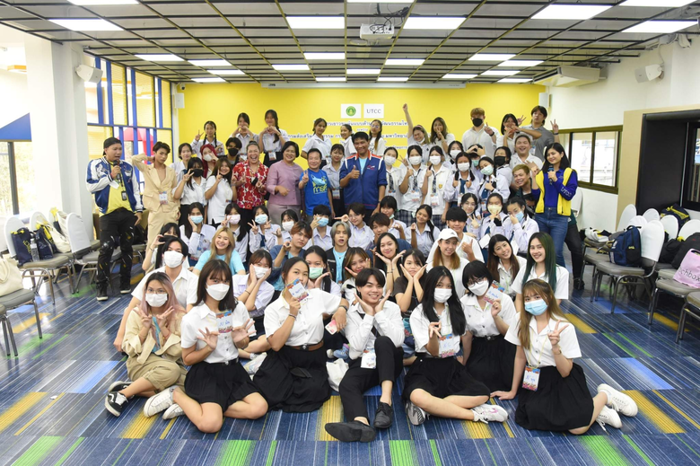 ม.หอการค้าไทย เปิดค่าย กล้าดีได้ใจ สร้างเ...