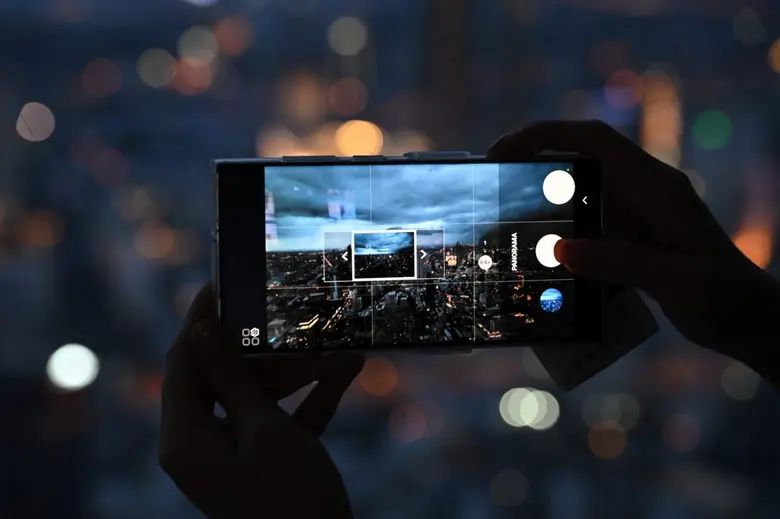 ซัมซุงโชว์ความเชี่ยวชาญด้านการถ่ายภาพกลาง...